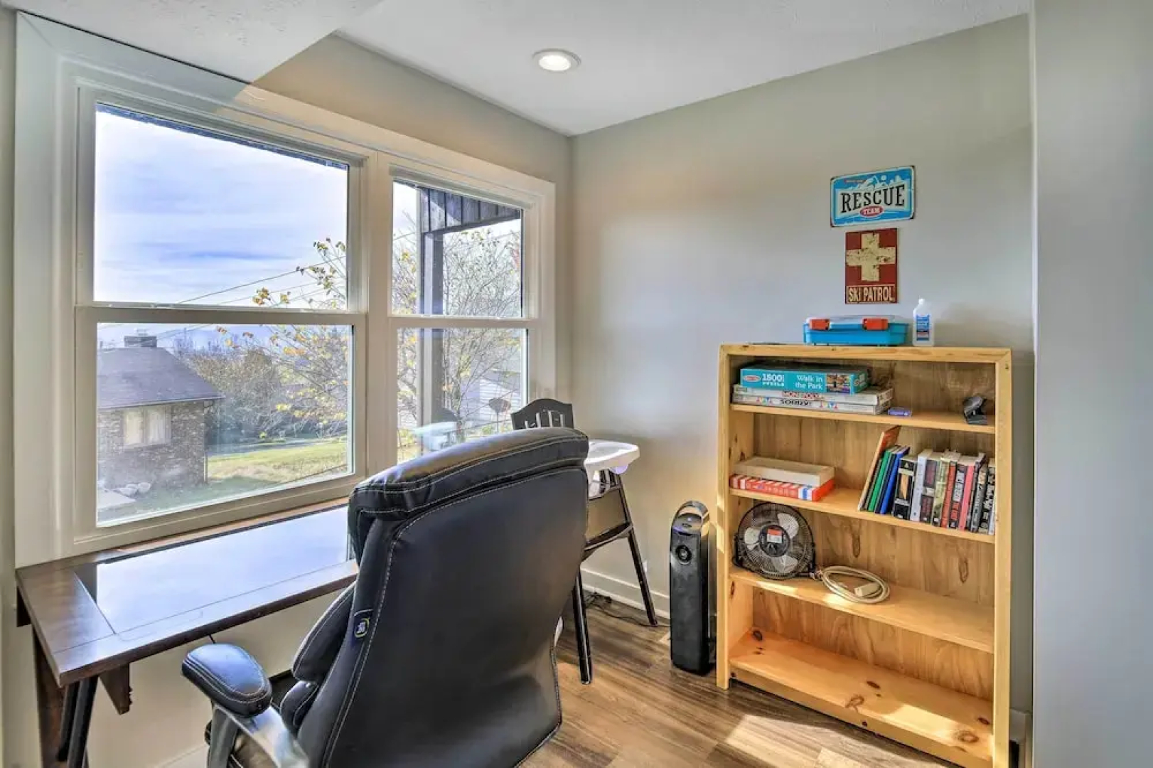 Updated Kingsport Home w/ Deck + Mtn Views!