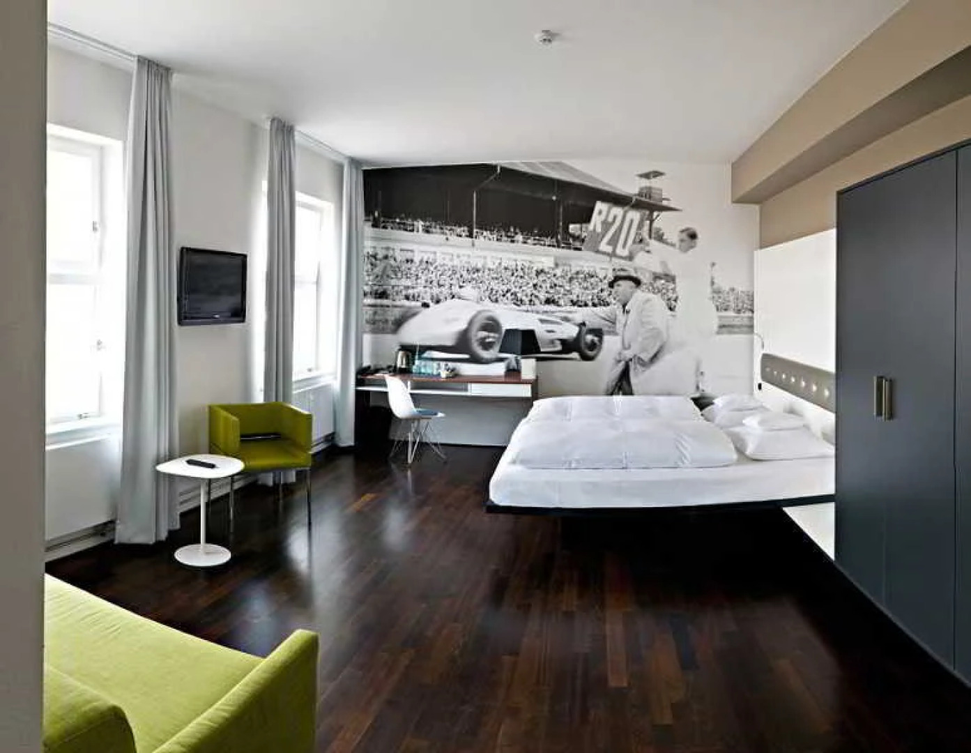 V8 Hotel Motorworld Region Stuttgart, BW Premier Collection