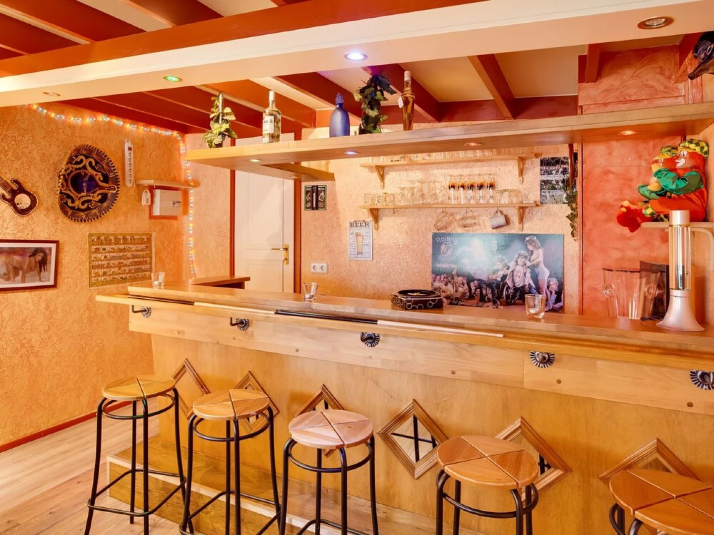 Cosy Bungalow in Meerlo with Garden