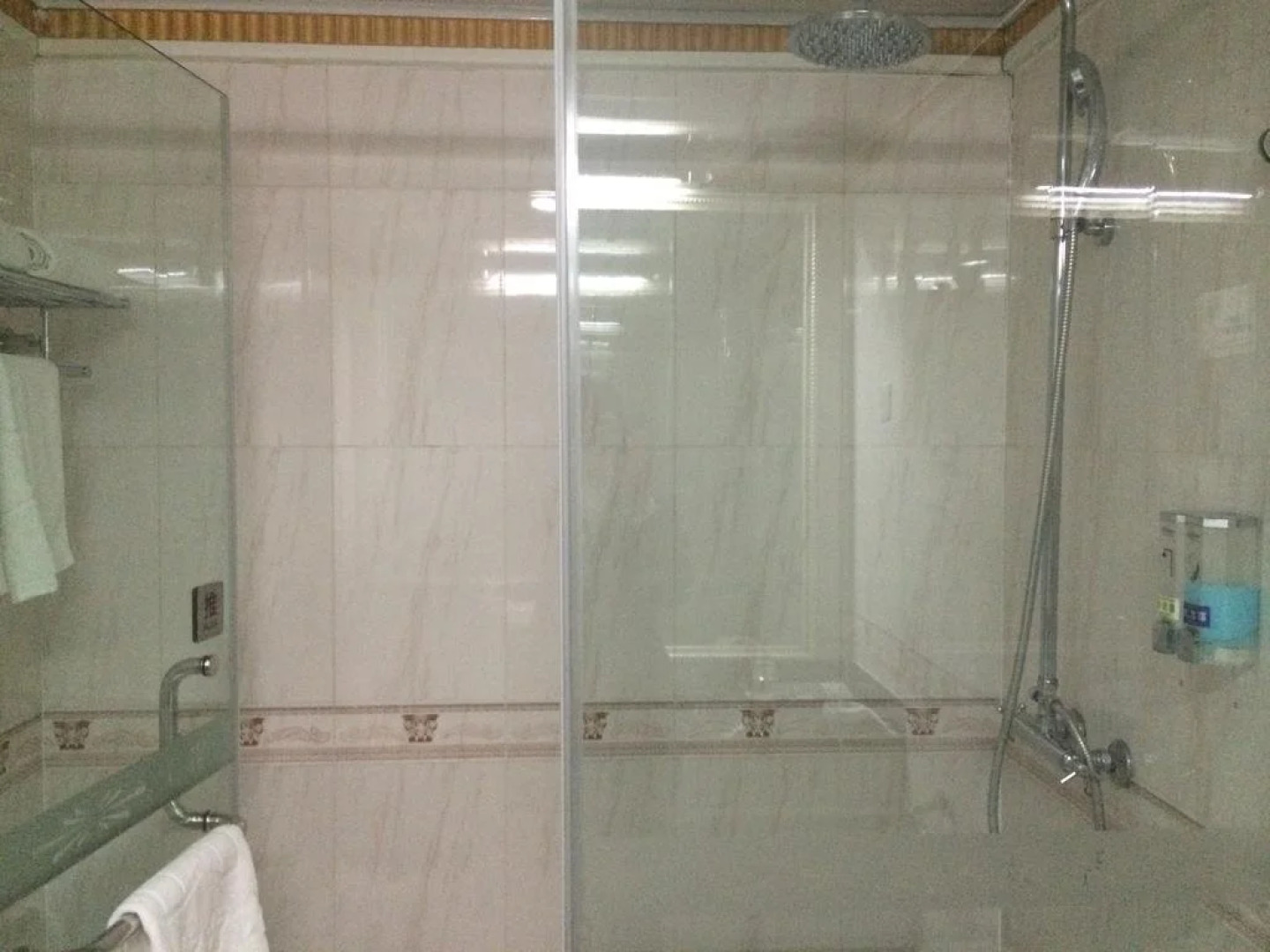 Kashgar International Hotel (South Railway Station, Trade City)