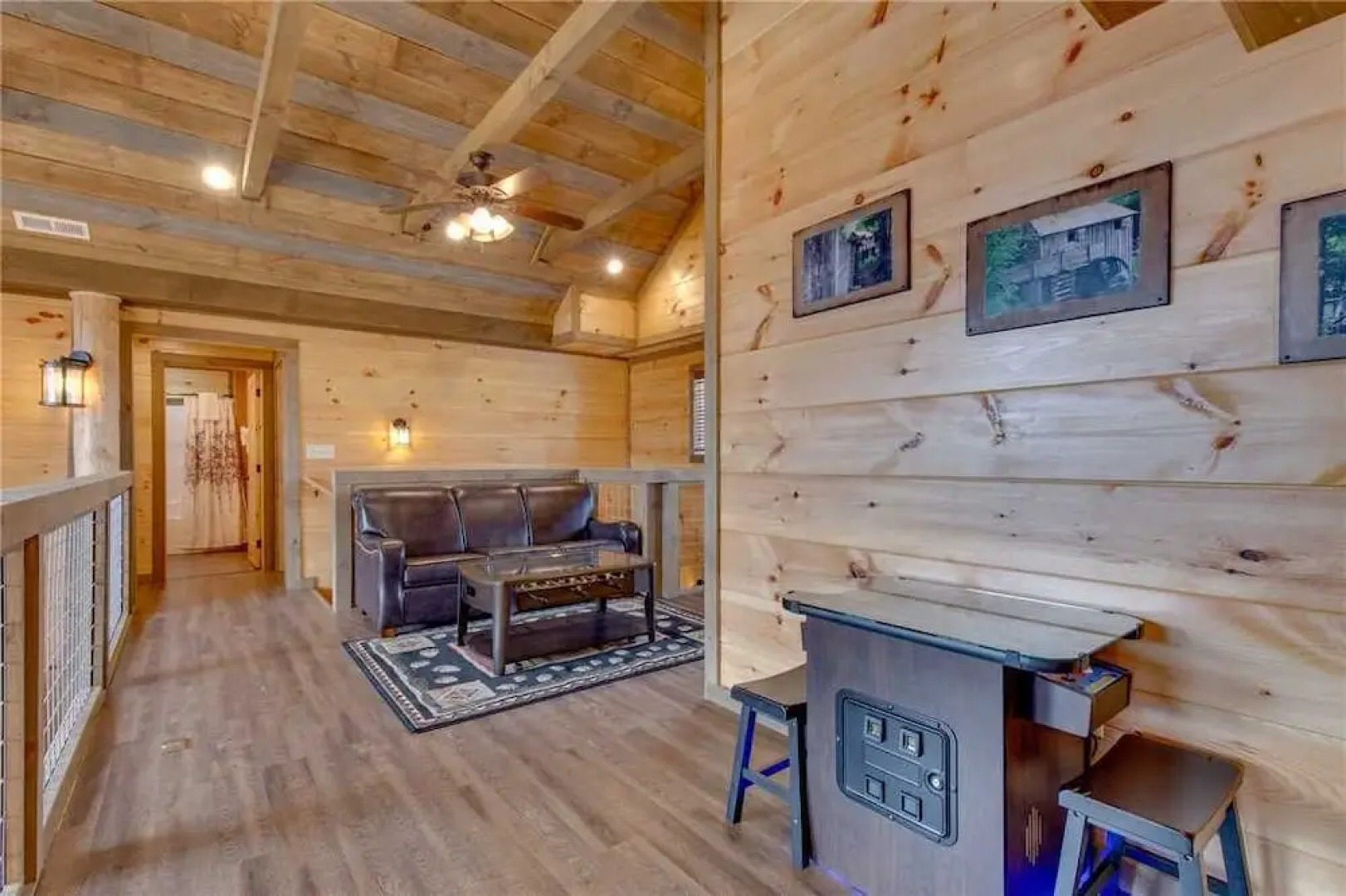 Great Smoky Lodge - Seven Bedroom Cabin