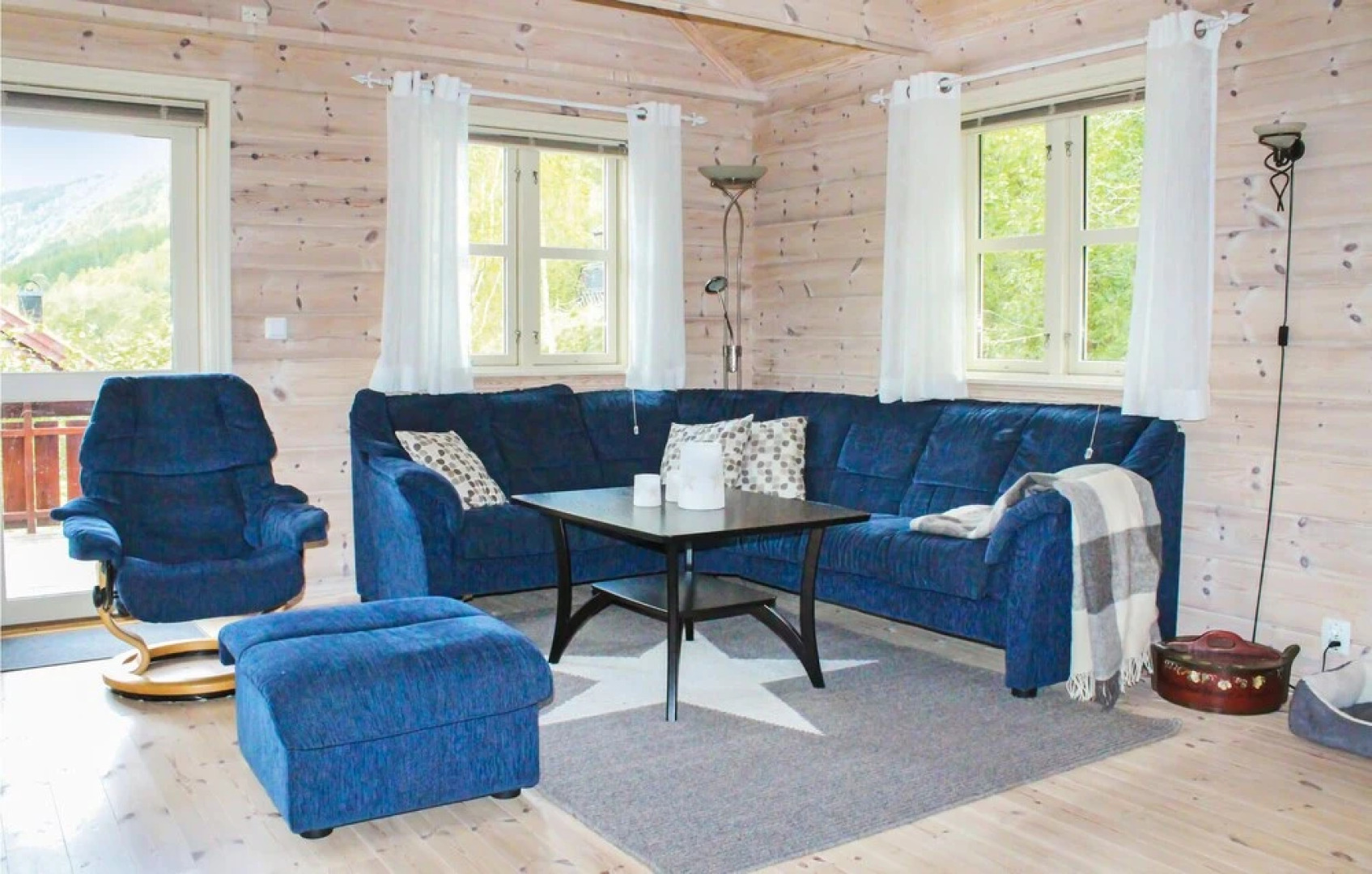 Amazing Home in Sogndal With 4 Bedrooms and Wifi
