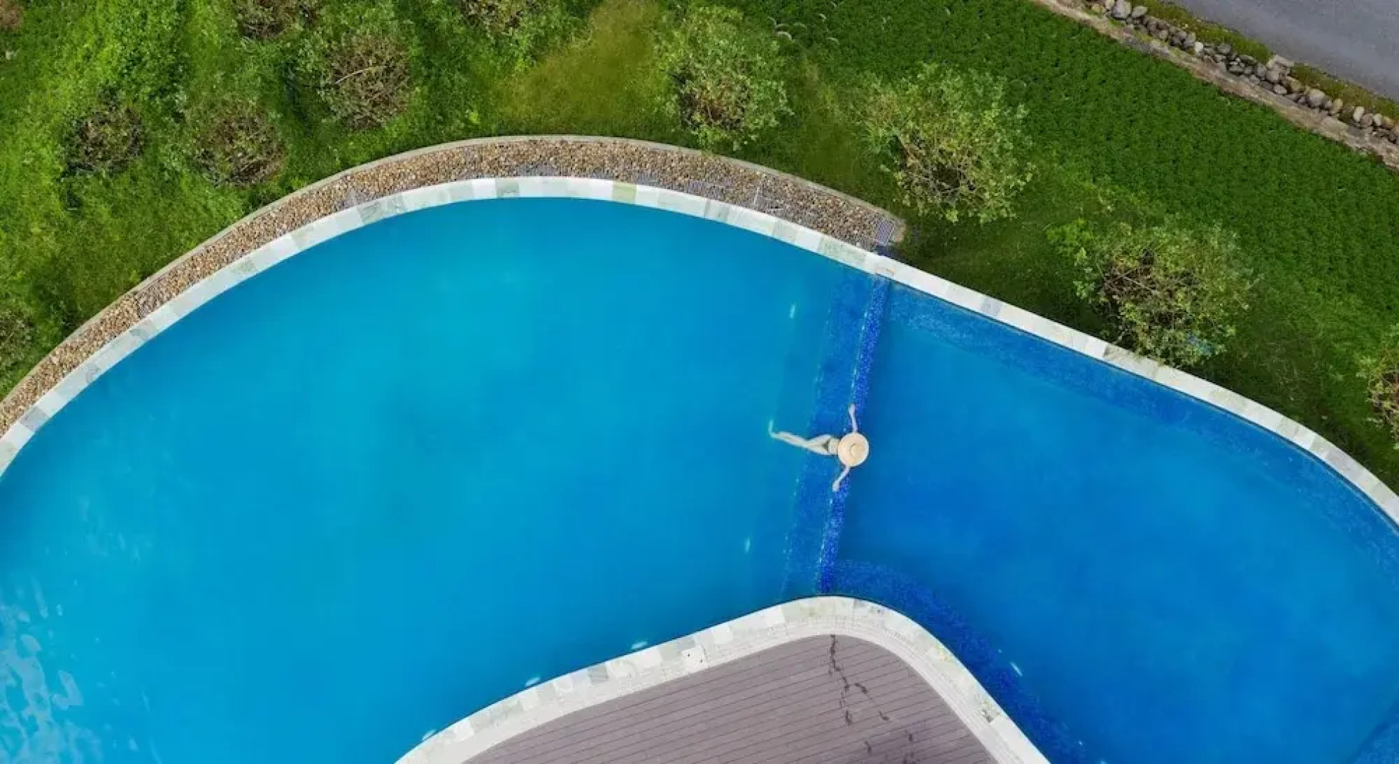 Le Champ Tu Le Resort Hot Spring & Spa