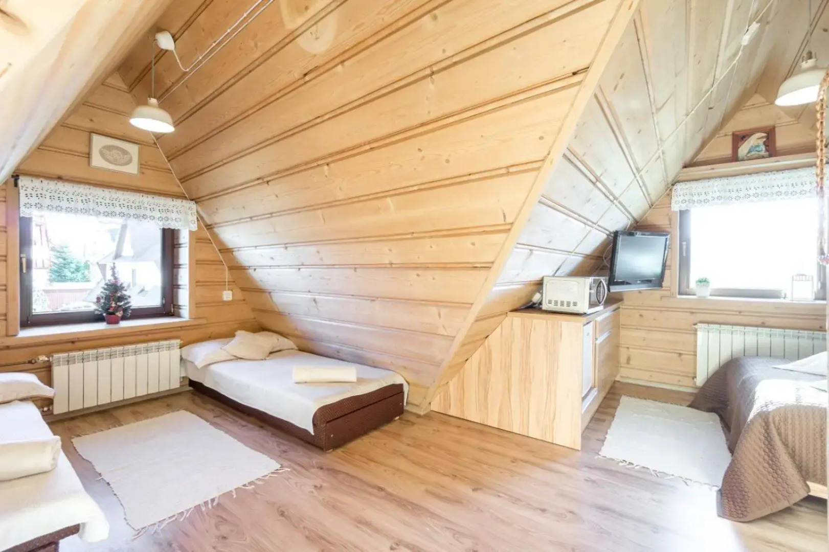 Willa w Ubocy - "Jacuzzi i Sauna w ofercie dodatkowo płatnej"