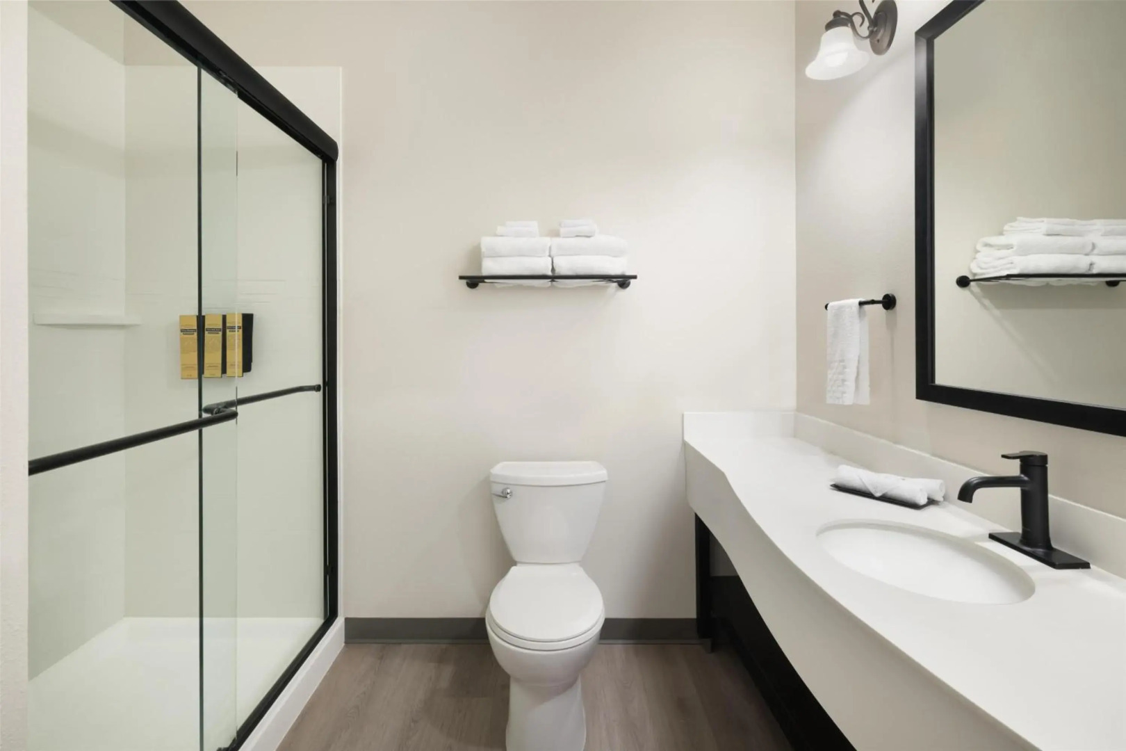 Best Western Plus Frontier Inn