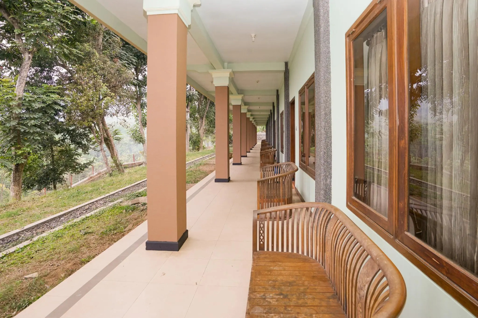 OYO 1483 Hotel Bumi Bermi Permai