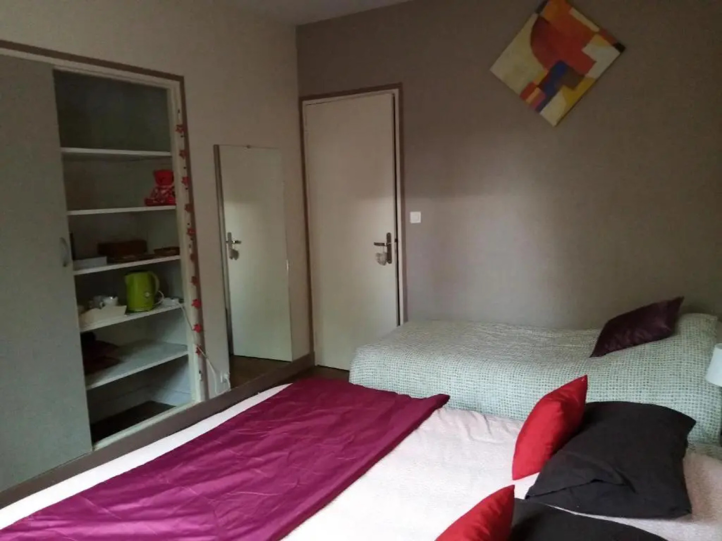 Havre de paix au bord de l'Eure-chambres d'hôtes-petit studio mansardé-logements insolites