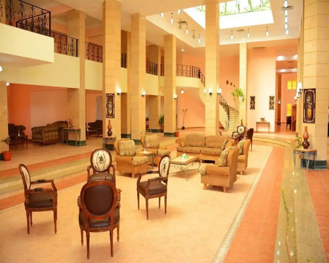 Tolip Inn Resort Fayed