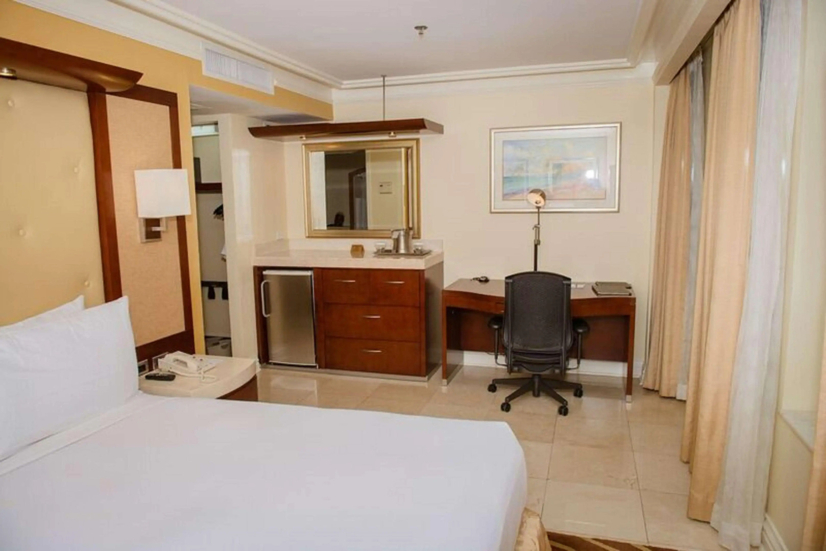 British Colonial - Nassau