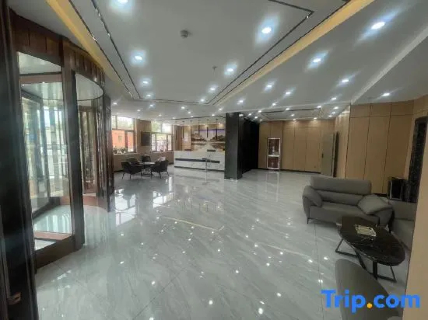 zhenglabqi xiyue hotel