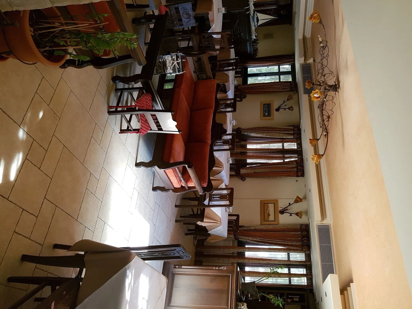 Epavlis Boutique Suites
