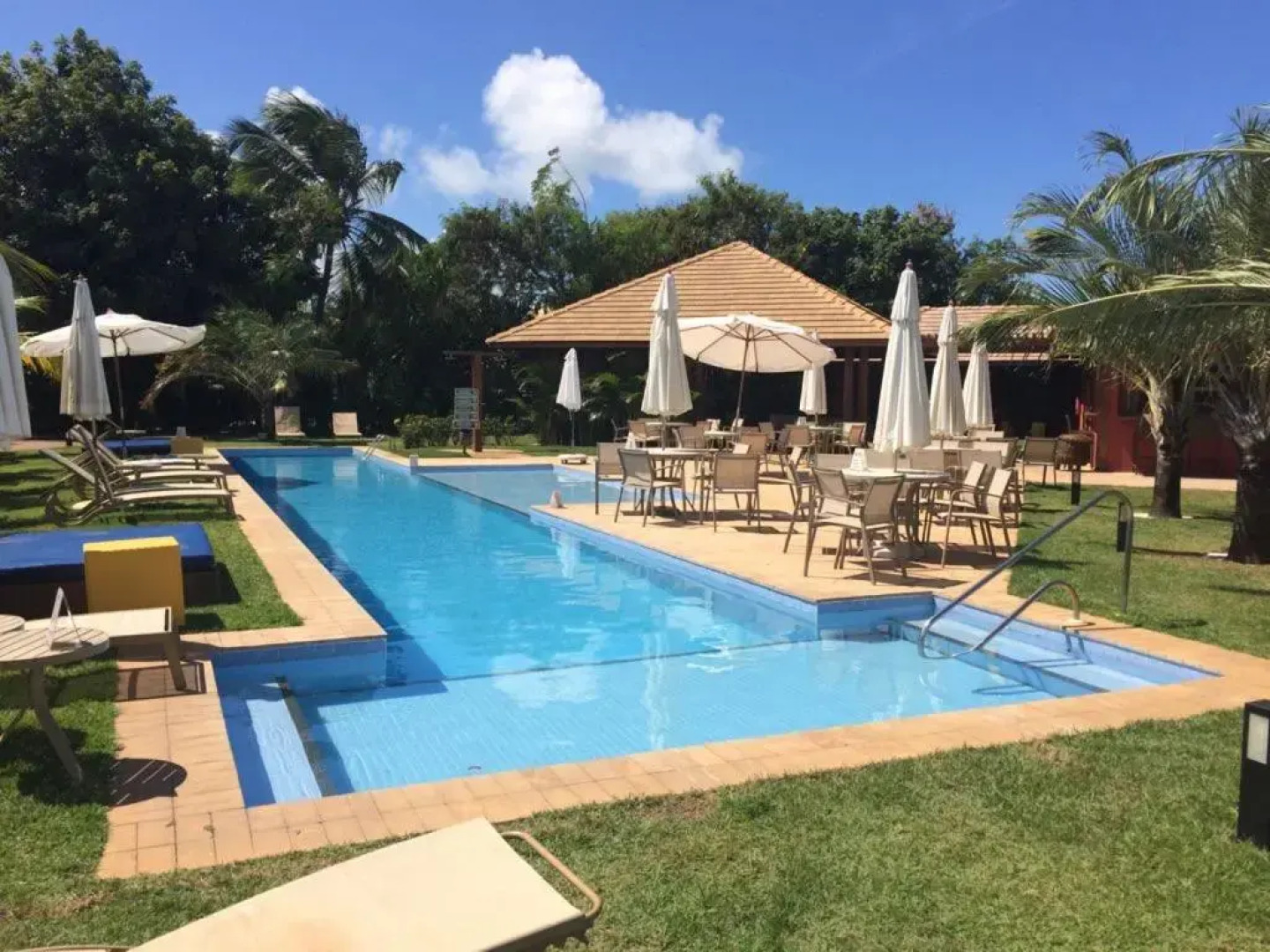 Apartamento 2 suítes em condomínio de luxo no centro