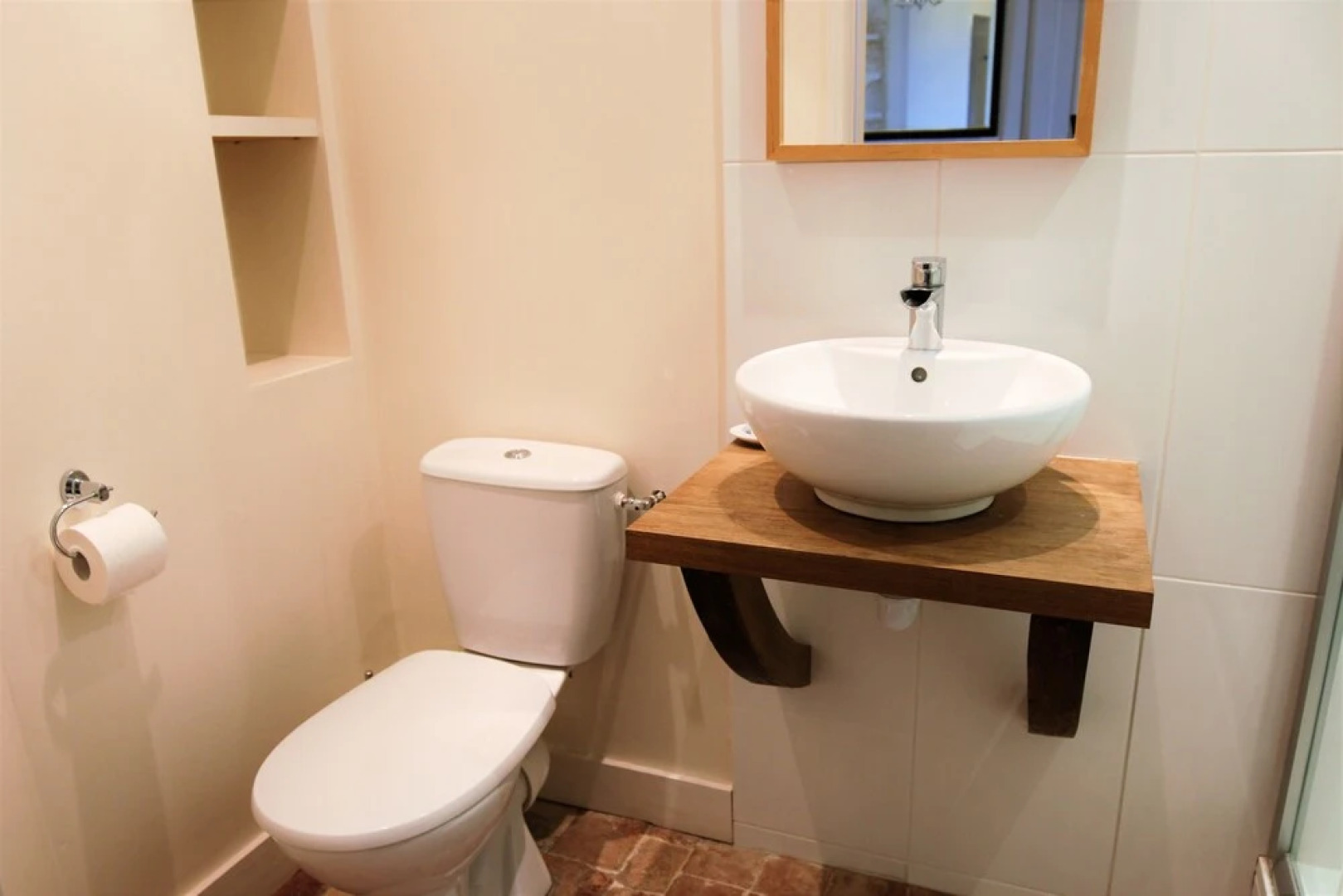 Chateau Celle Guenand