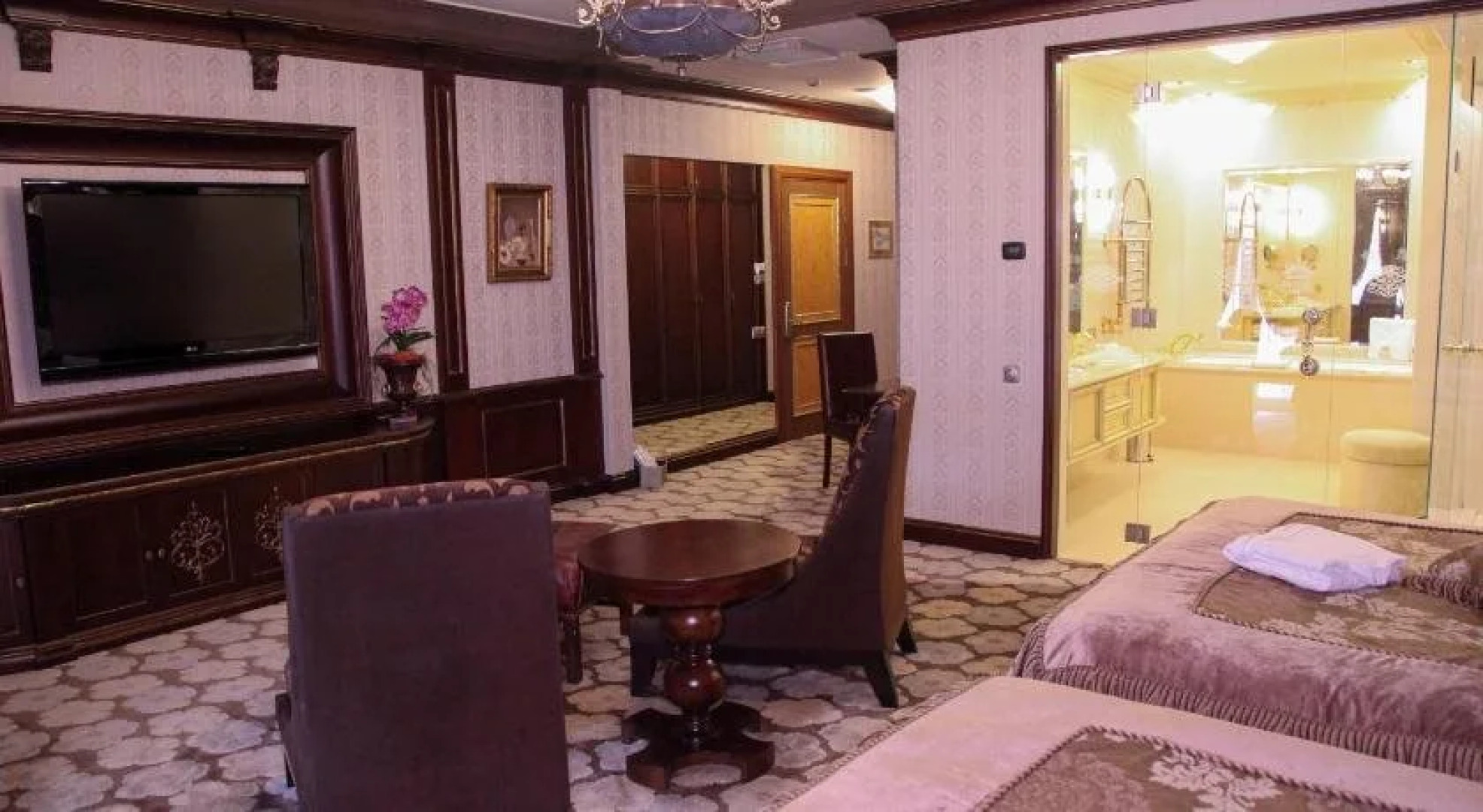 Royal Spa & Hotel Resort