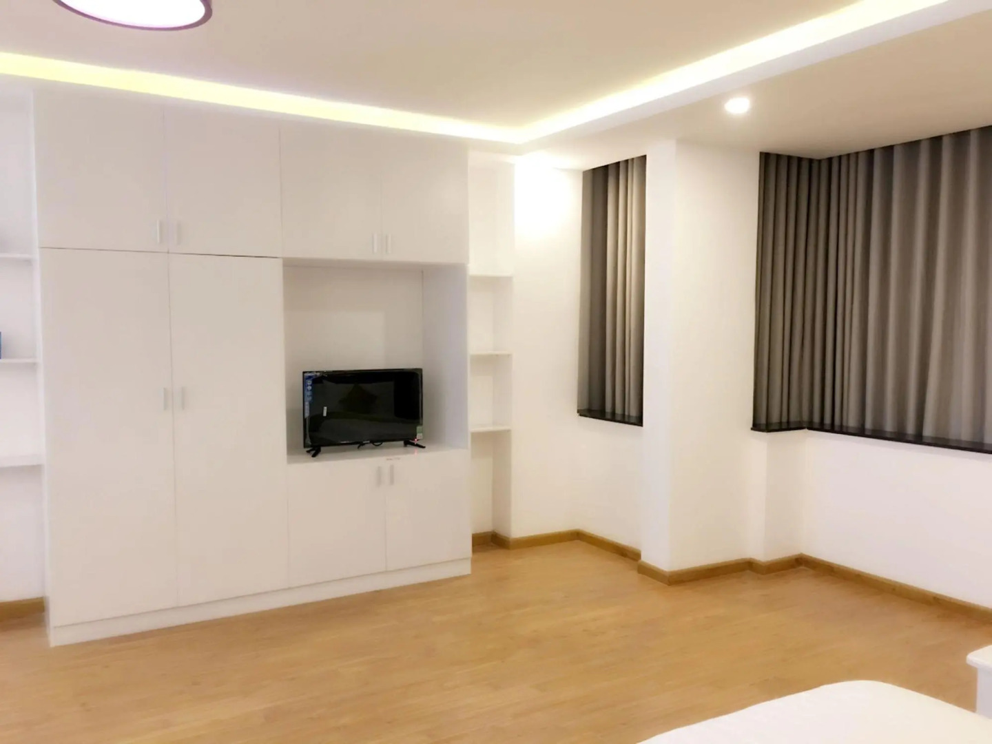 New Hotel & Apartment