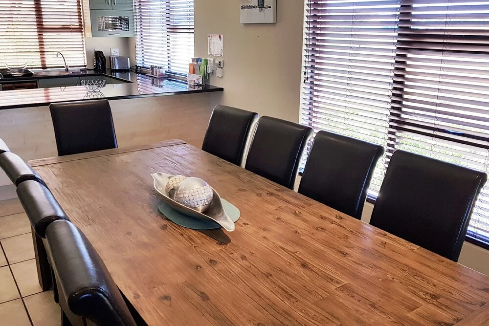 10 Mia Mia Self catering