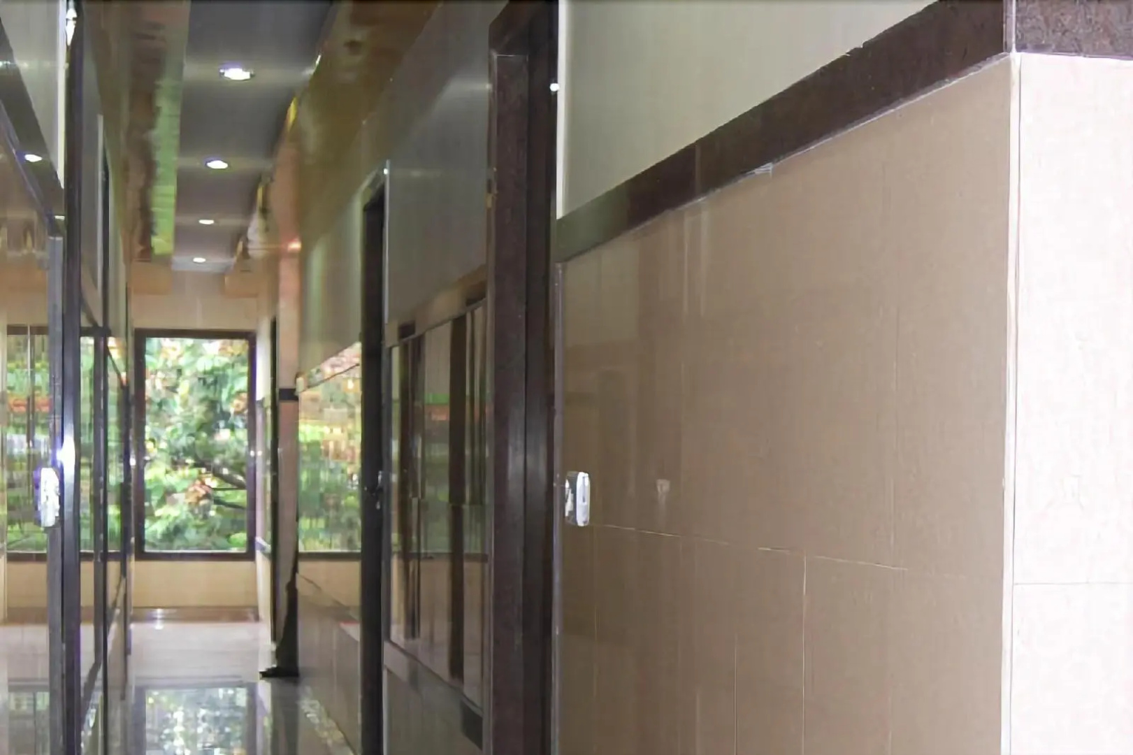 Hotel Galaxy Residency