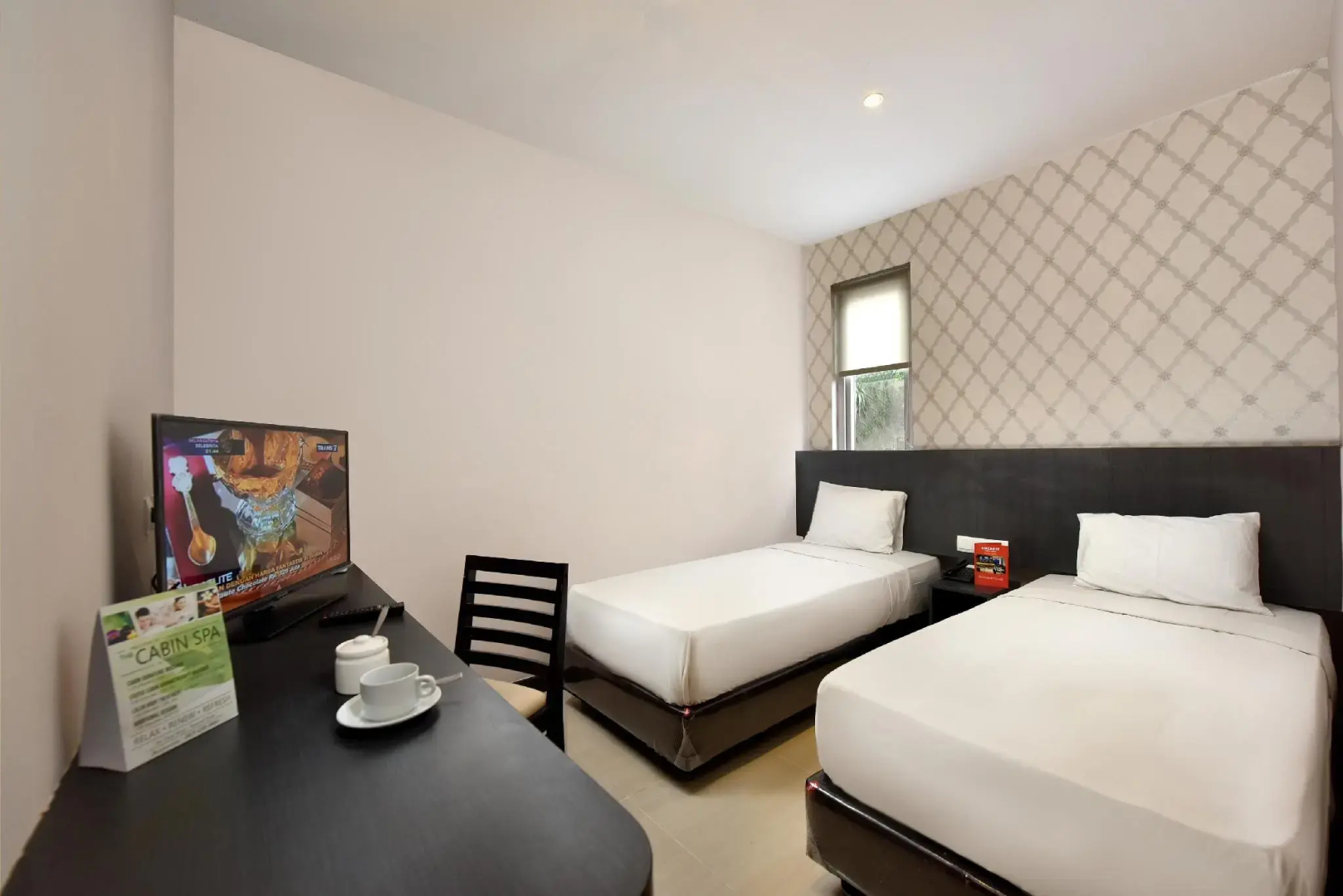 Crew Express Hotel