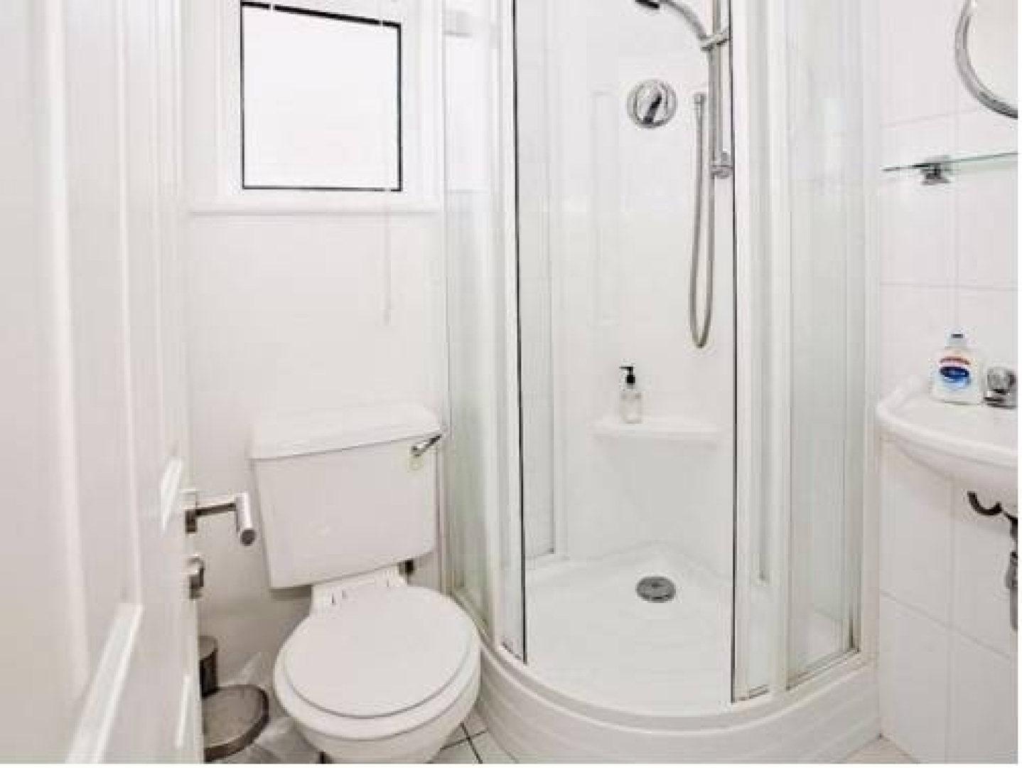 Roban House Guest House