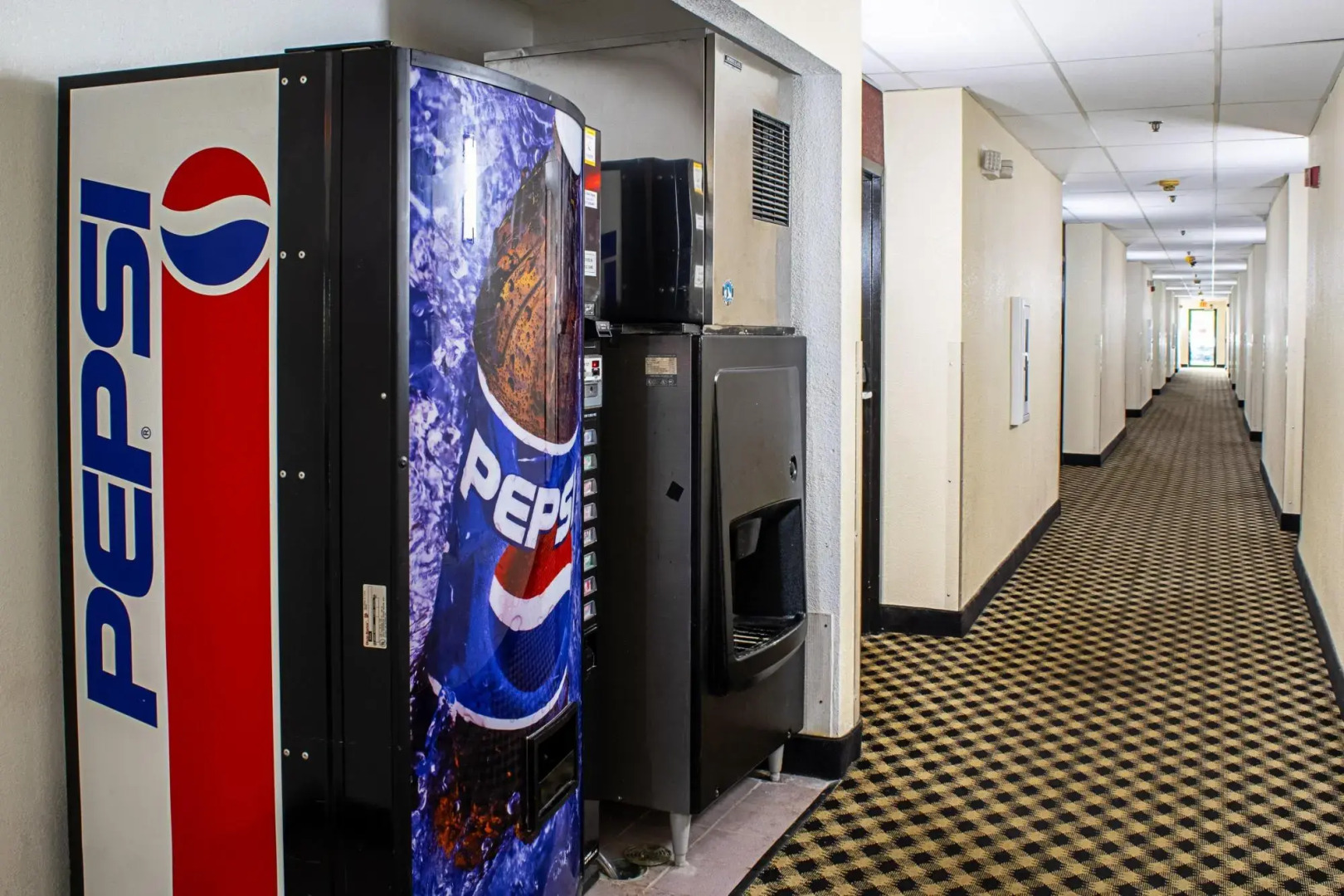 Red Roof Inn and Suites Middletown - Franklin