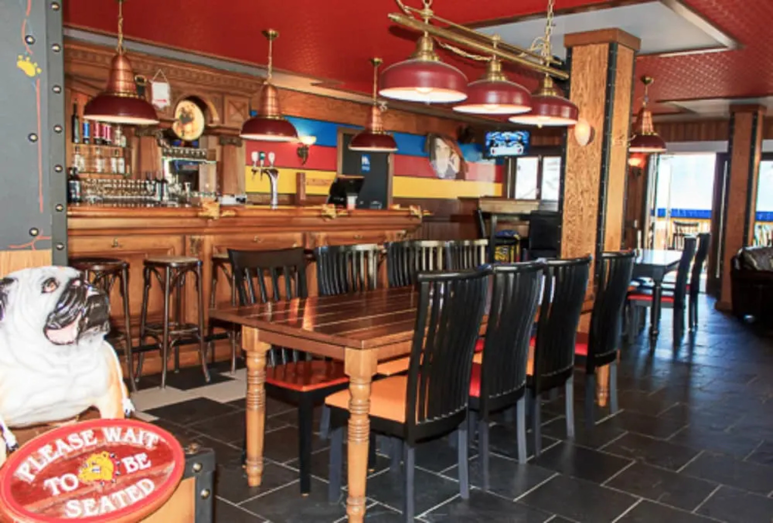 The Bulldog Hotel Silver Star