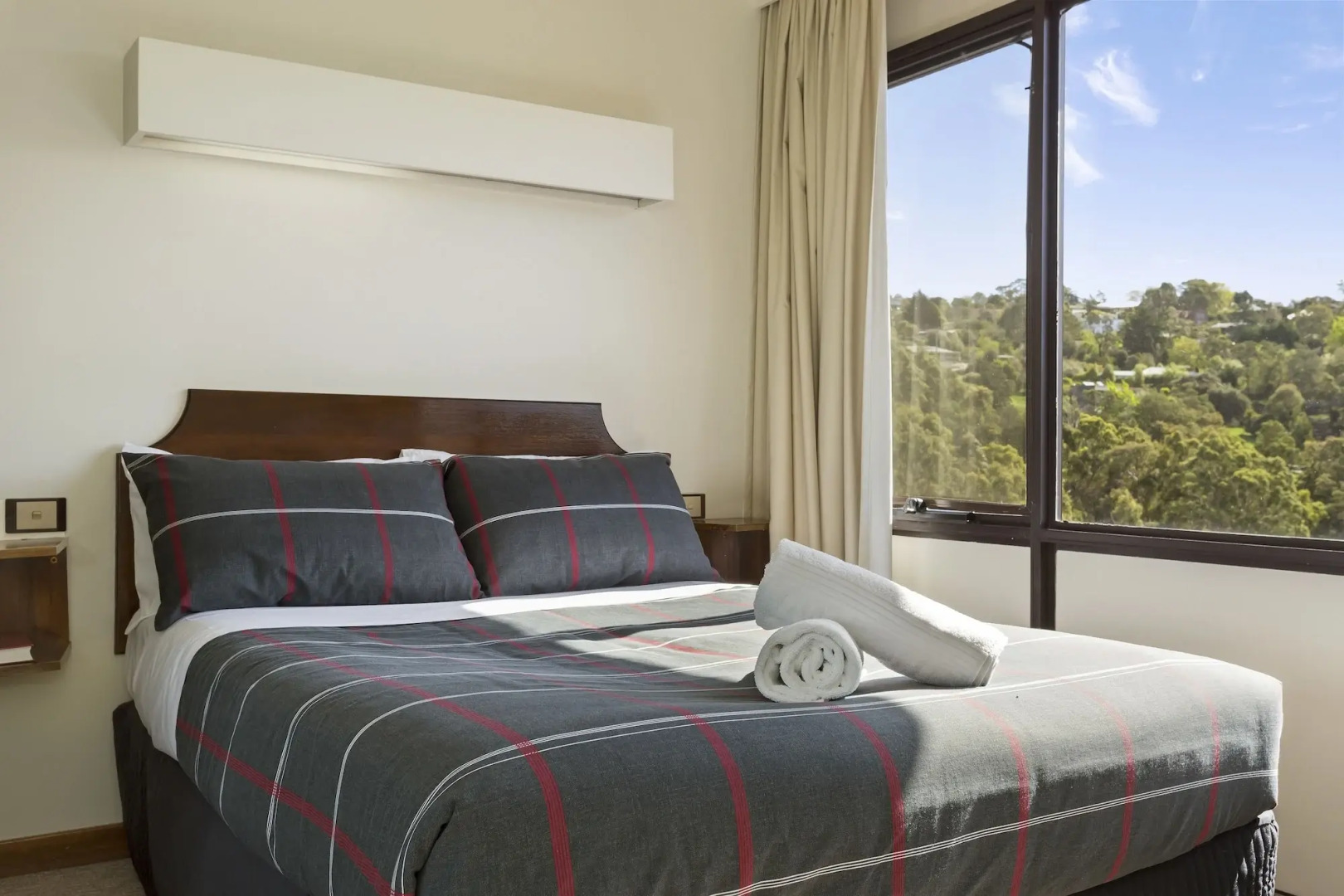 Village Family Motor Inn