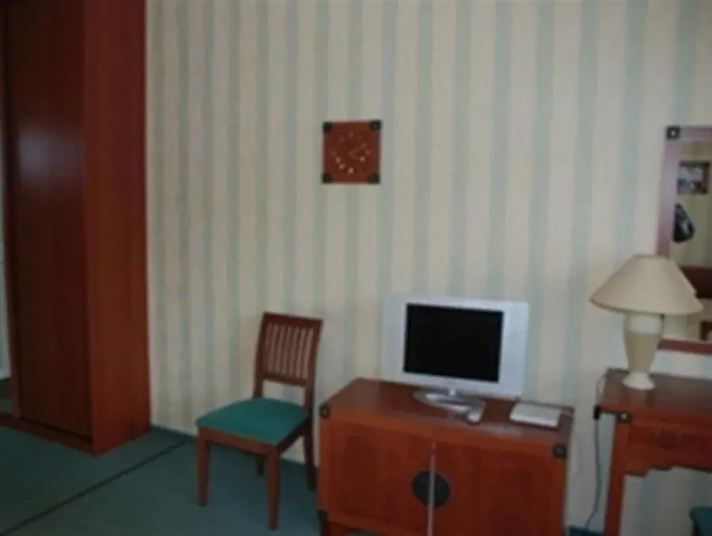 Элит Кроус Яхт-Клуб