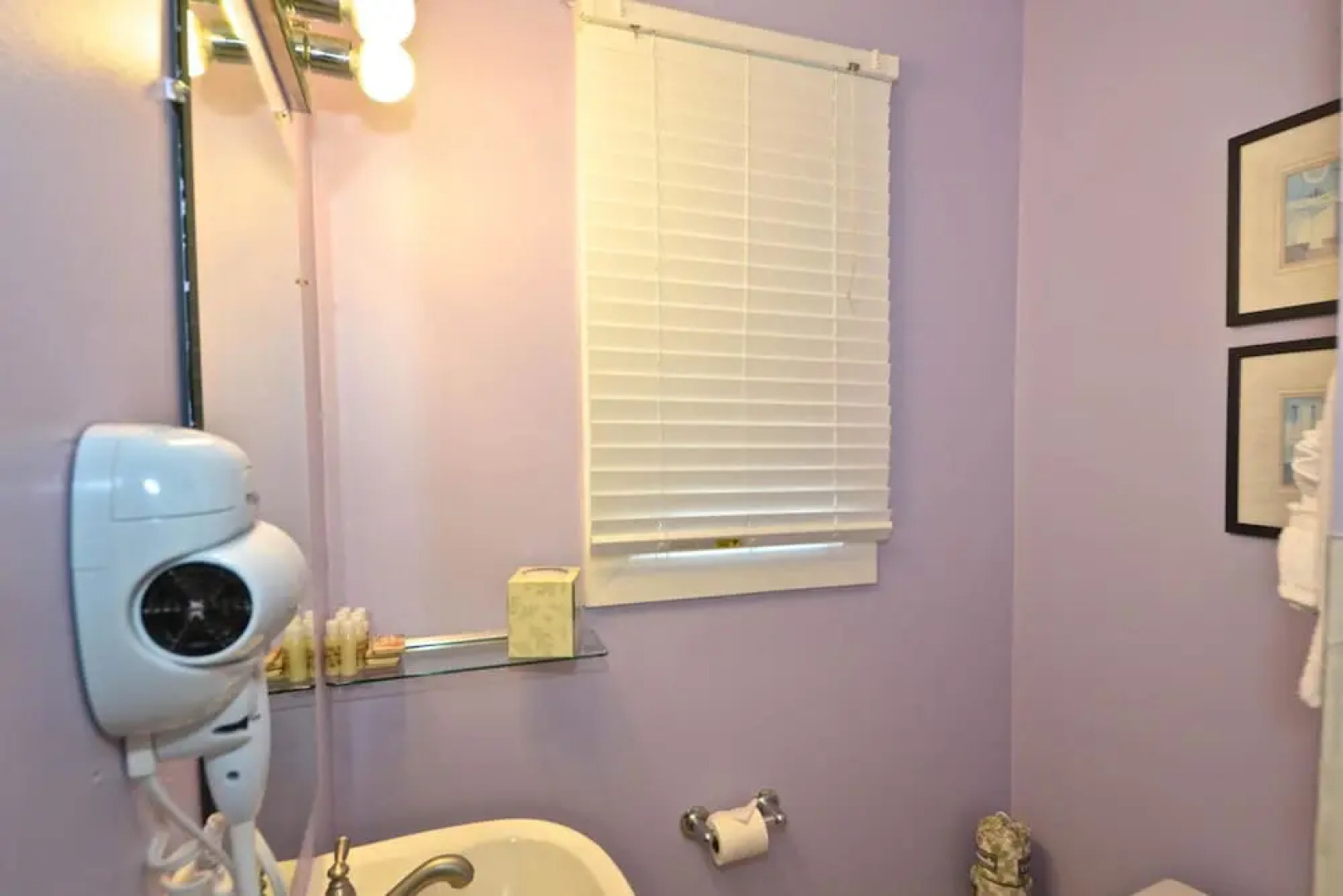 Simonton Court Cottages