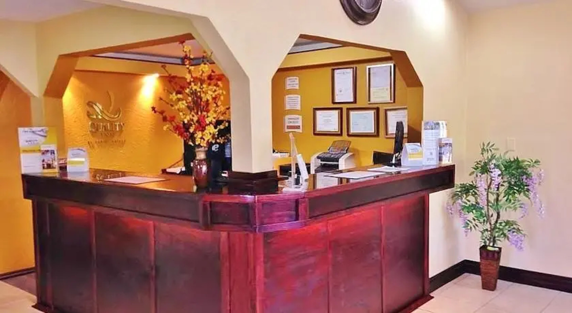 Ferryman Inn and Suites