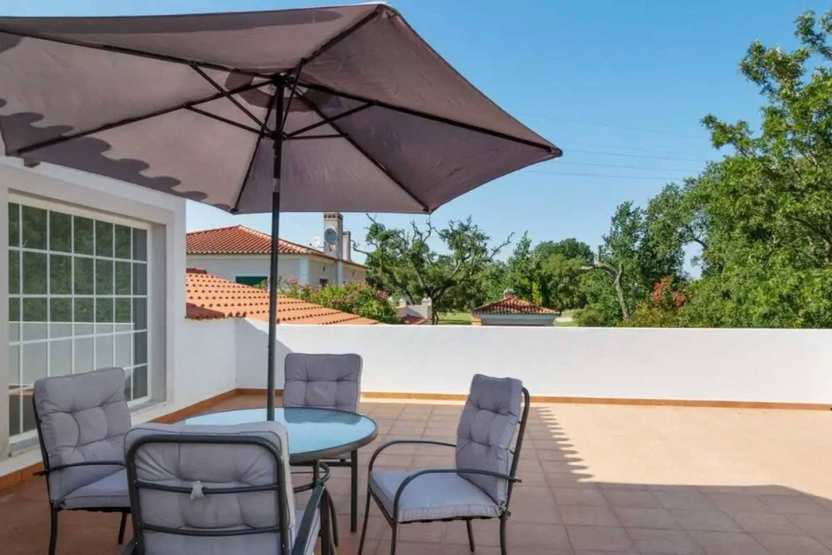 Luxury Golf Villa for 10 w Private Garden & Pool