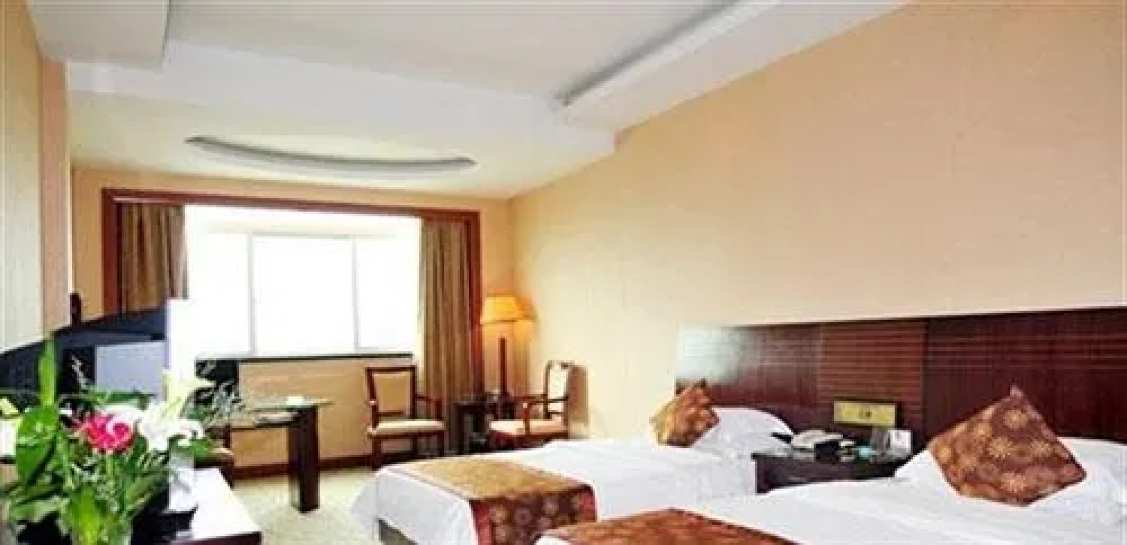 Wuyuan Qinghuawu International Hotel