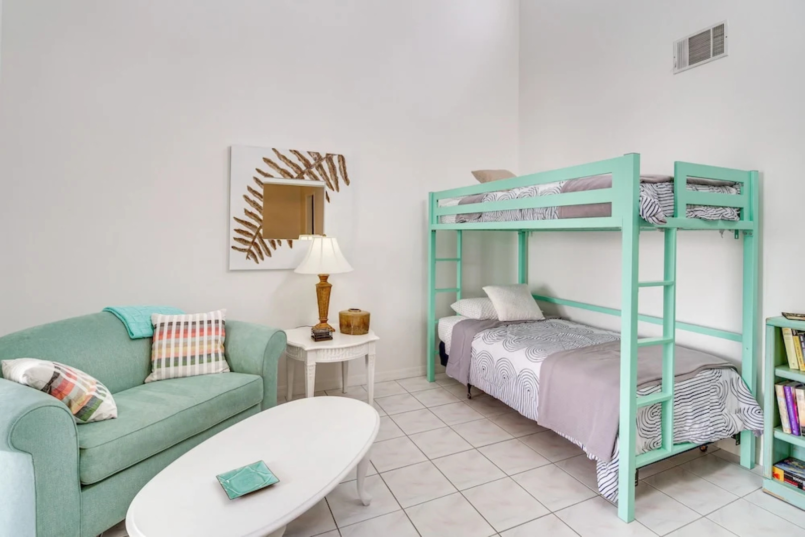 Satellite Beach Townhome w/ Patios, & Beach Gear