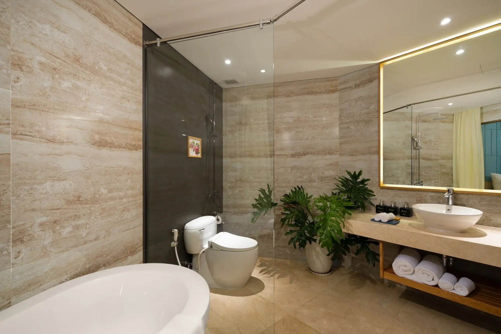 Sala Grand Tuy Hoa Hotel