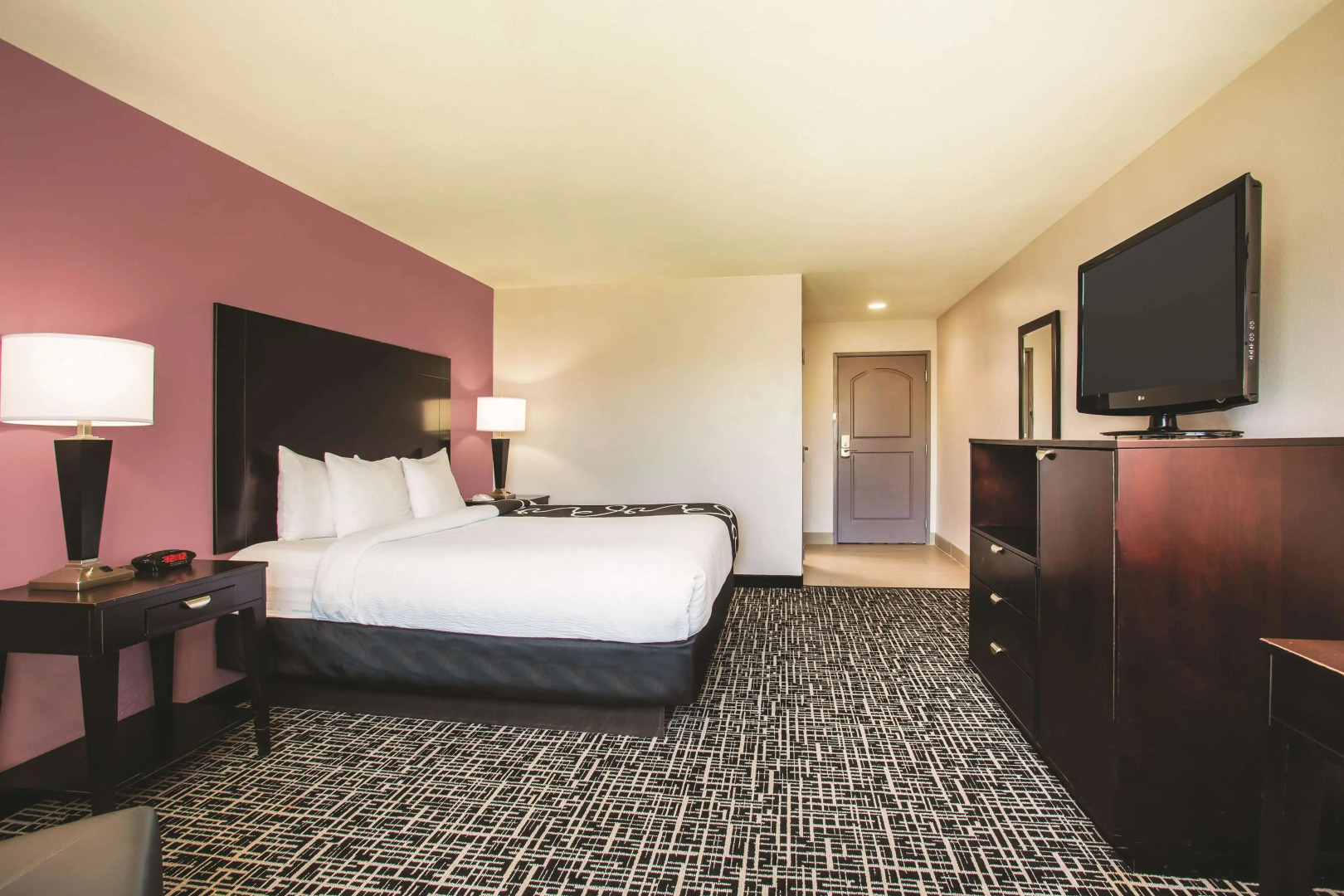 La Quinta Inn & Suites by Wyndham Russellville