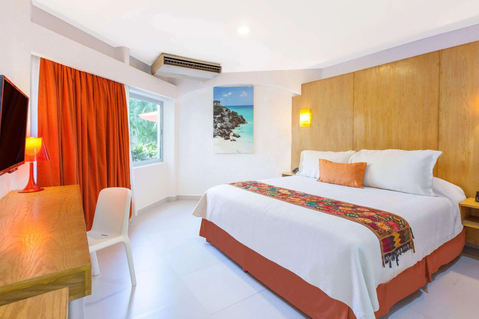 Отель Adhara Express