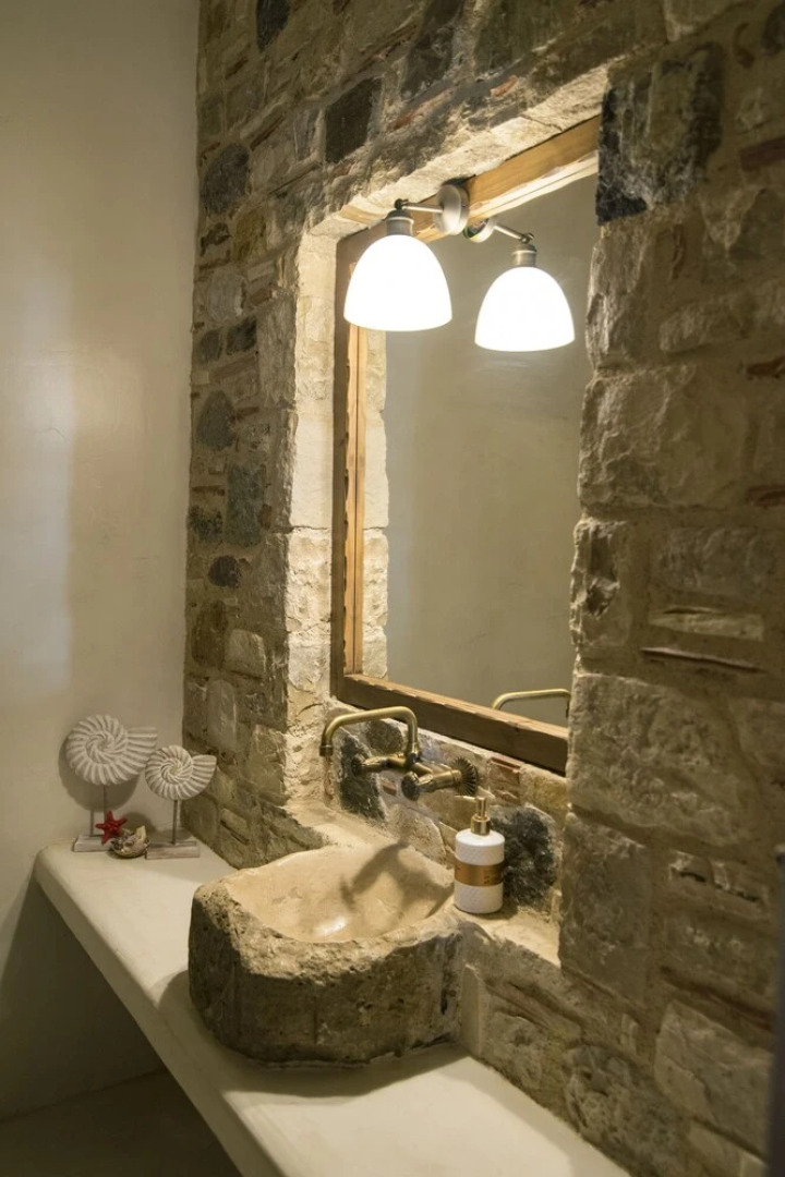 Chaihoutes stone villa into Olive farm in Zia