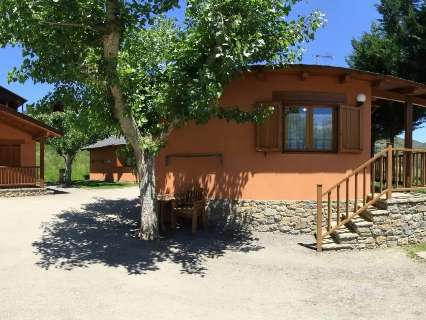 Scenic Bungalow With a Fireplace in the Middle of the Pyrenees