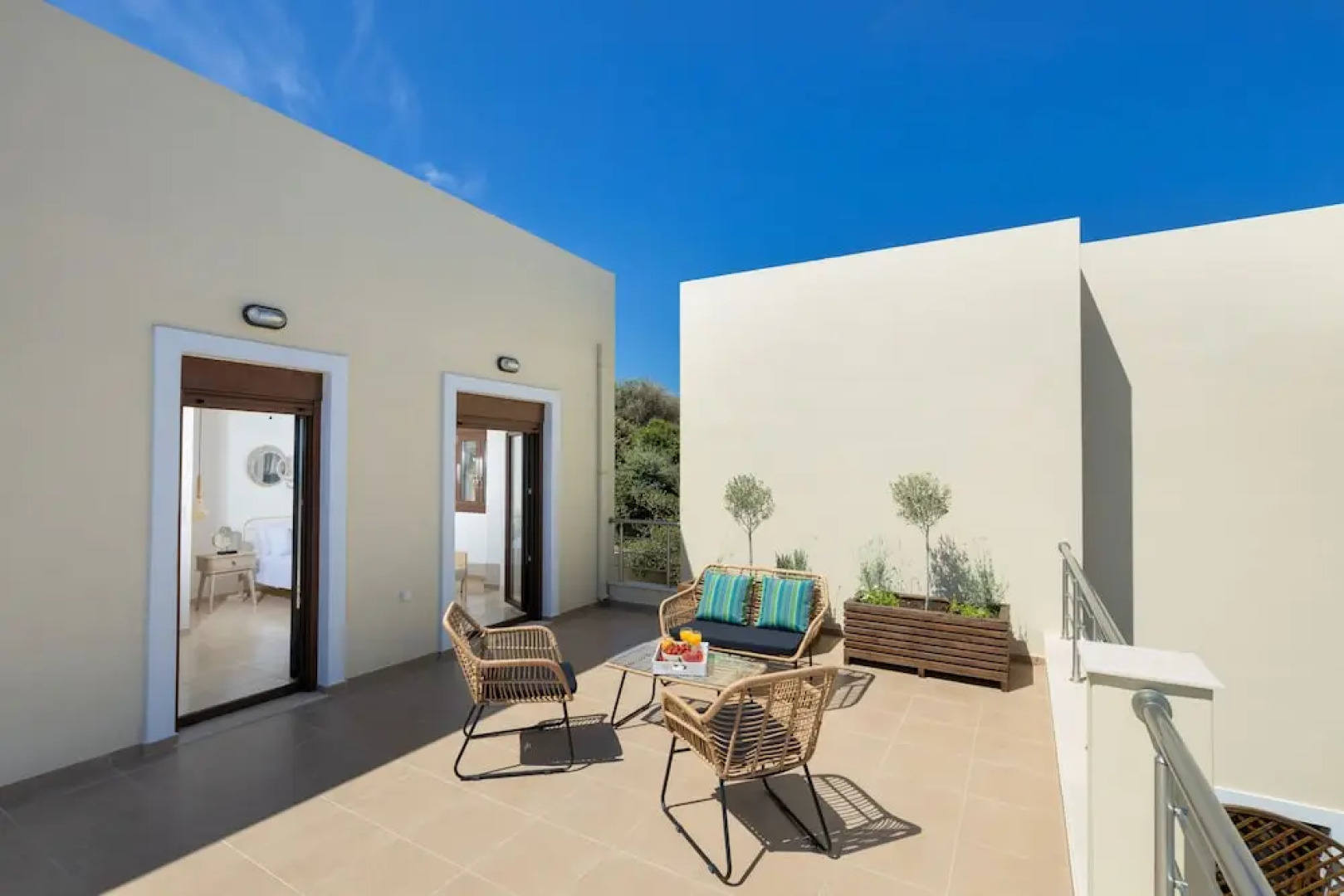 Sky Hill - Holiday Apartments