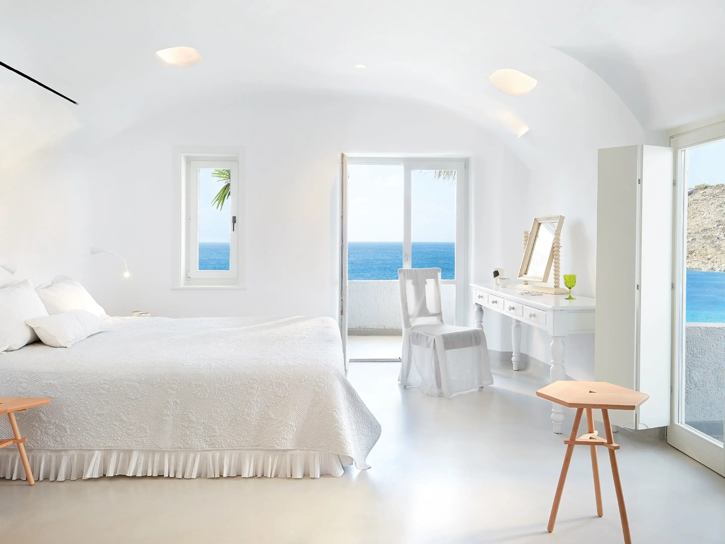 Mykonos Blu, A Grecotel Resort to Live