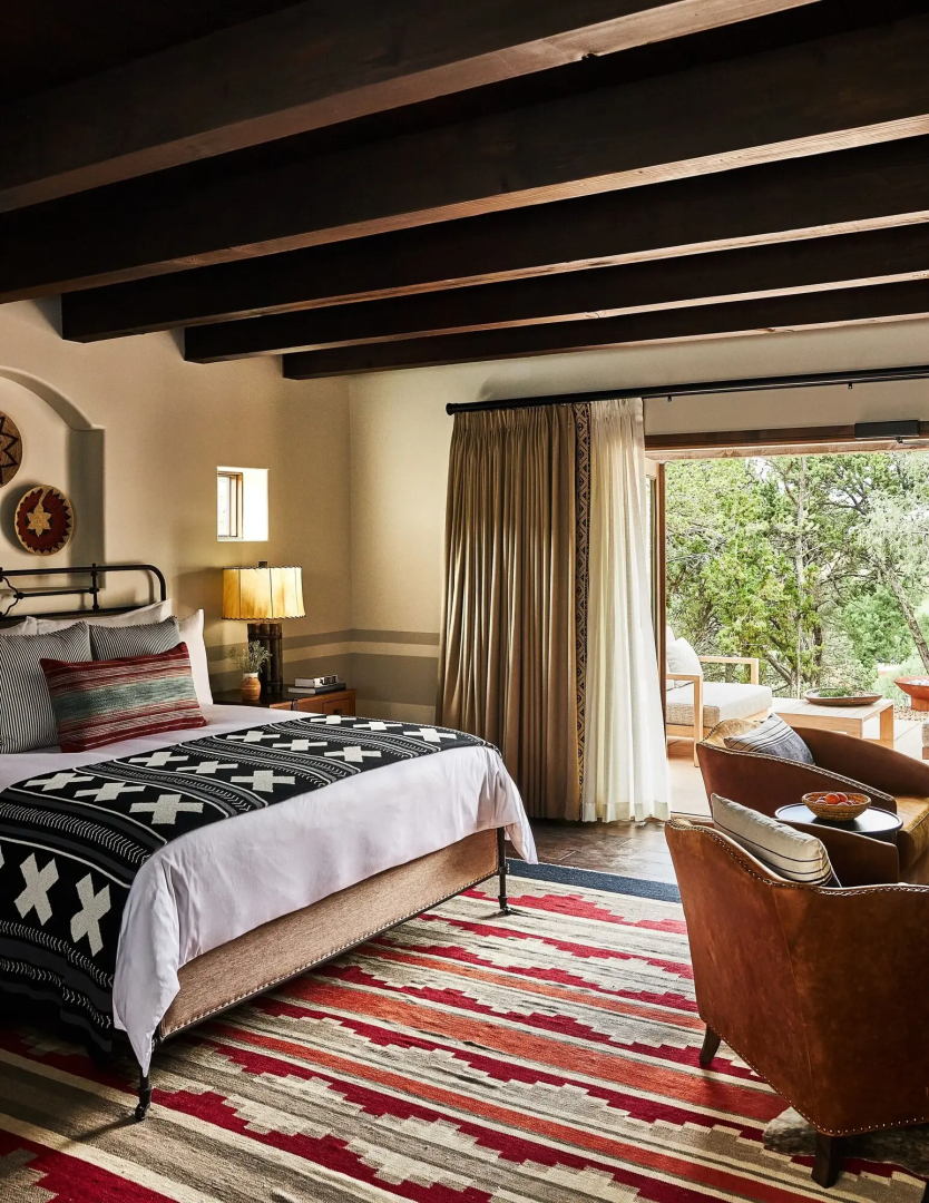 Bishop's Lodge, Auberge Collection
