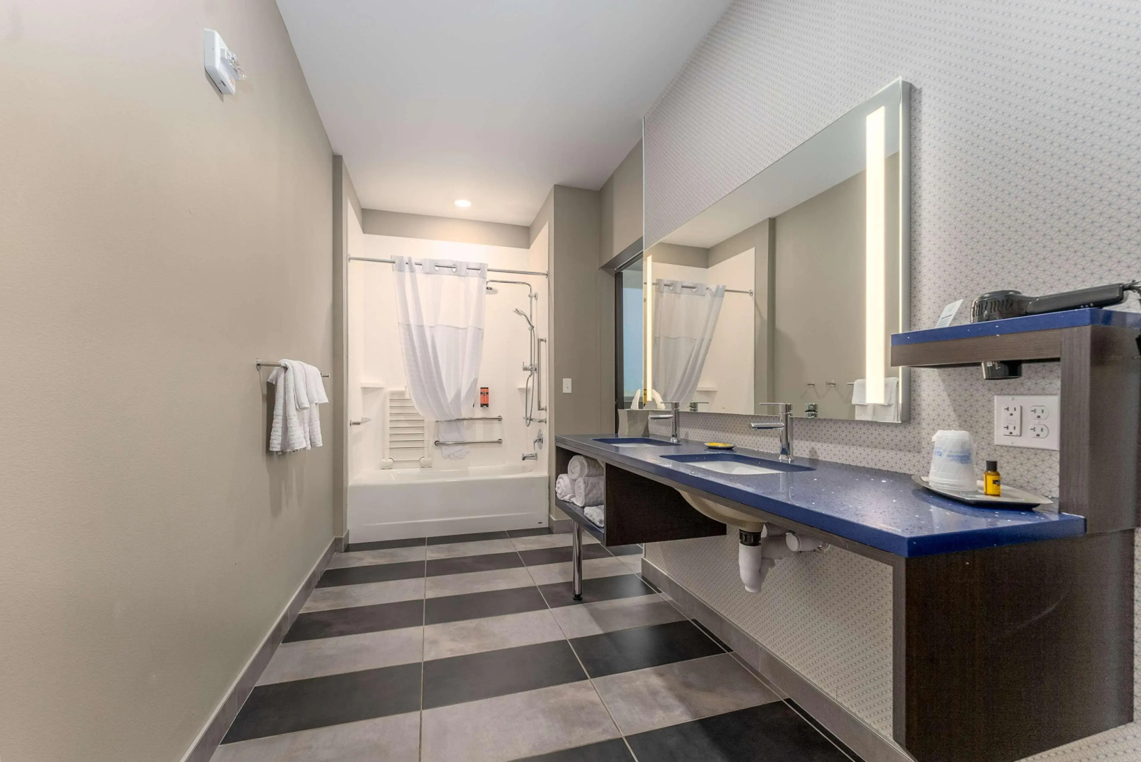 GLō Best Western Dawley Farms In Sioux Falls