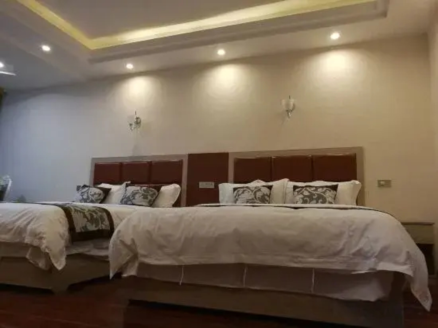 Pingtang Ruihang Inn