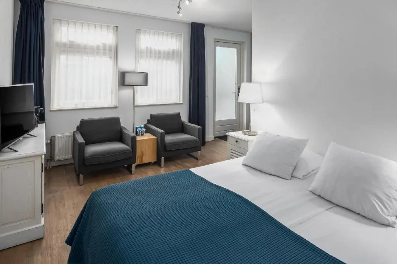 Strandhotel Duinheuvel