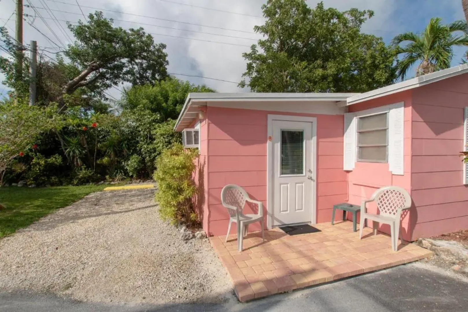 Sunset Cove Beach Resort