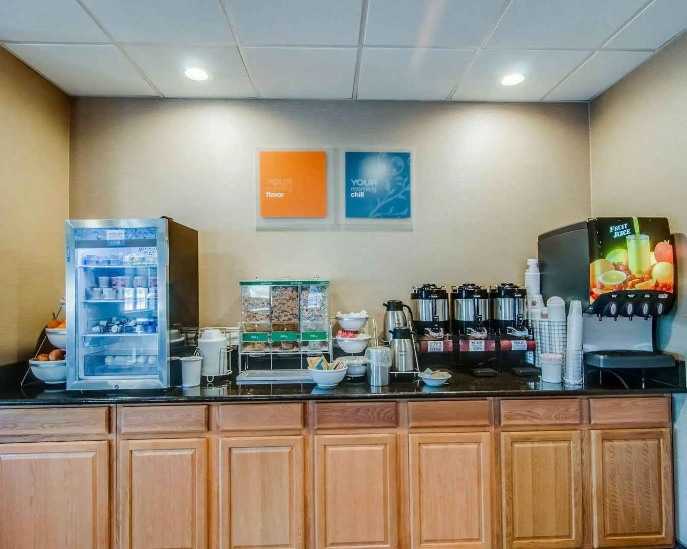 Comfort Inn & Suites Raphine - Lexington near I-81 and I-64