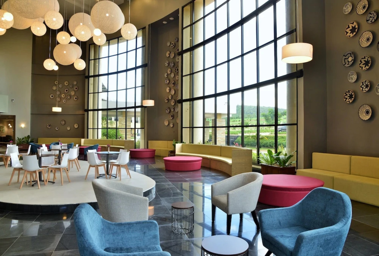 Mantis EPIC Hotel & Suites