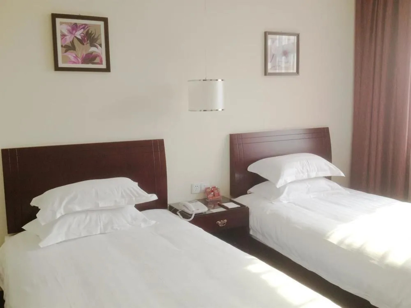 Bairong Business Hotel