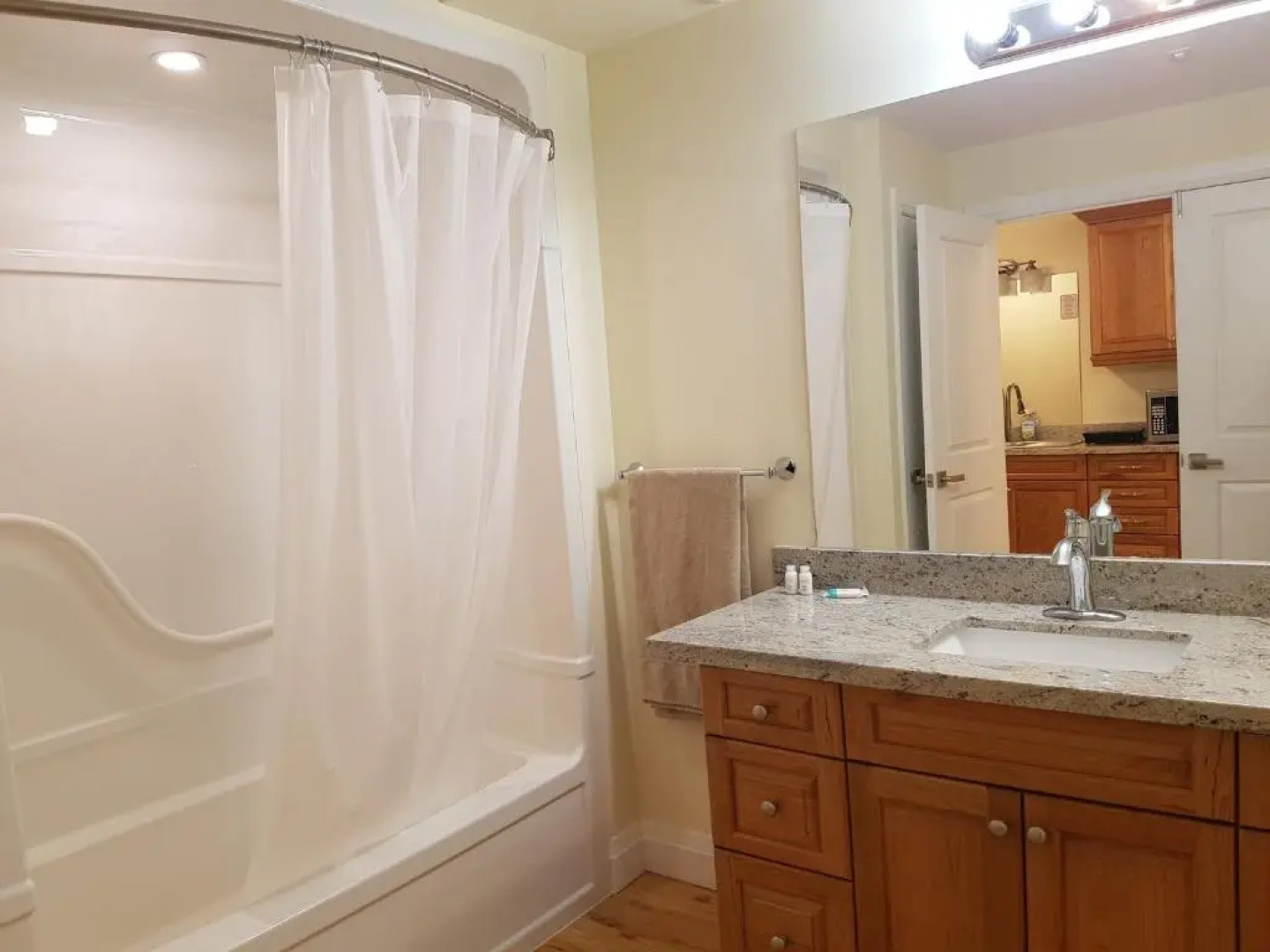 Muskoka Lakes Hotel and Resorts