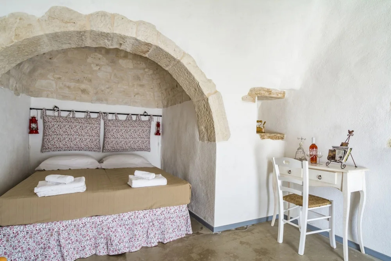 Don Diego, Trulli Villa with pool