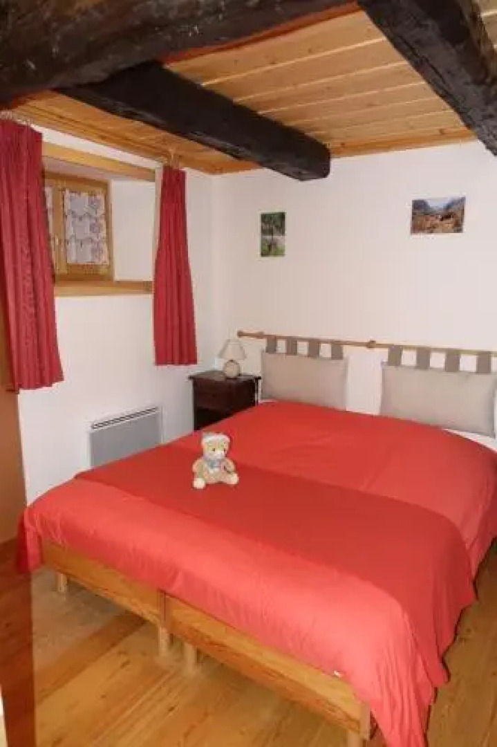 L'Enneigé 2 - VALLEE DE LA CLAREE-NEVACHE Ville Haute